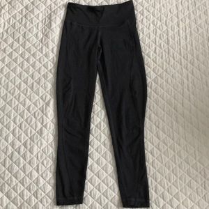 Vineyard Vines Performance Leggings
